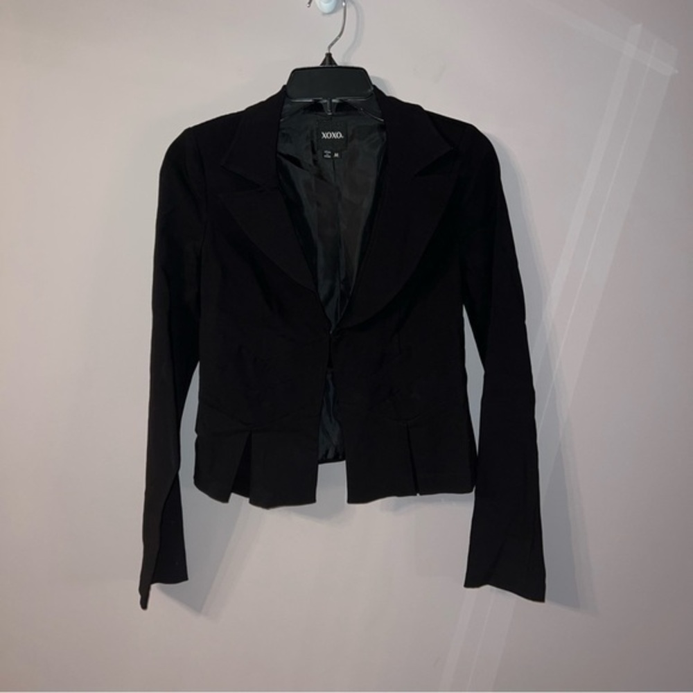 XOXO Black Cropped Blazer